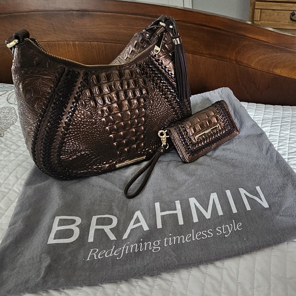 BRAHMIN Wristlet wallet and Bag - Picture 13 of 14